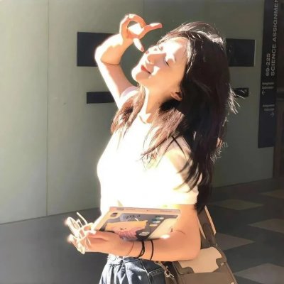 被称为爸爸的女人